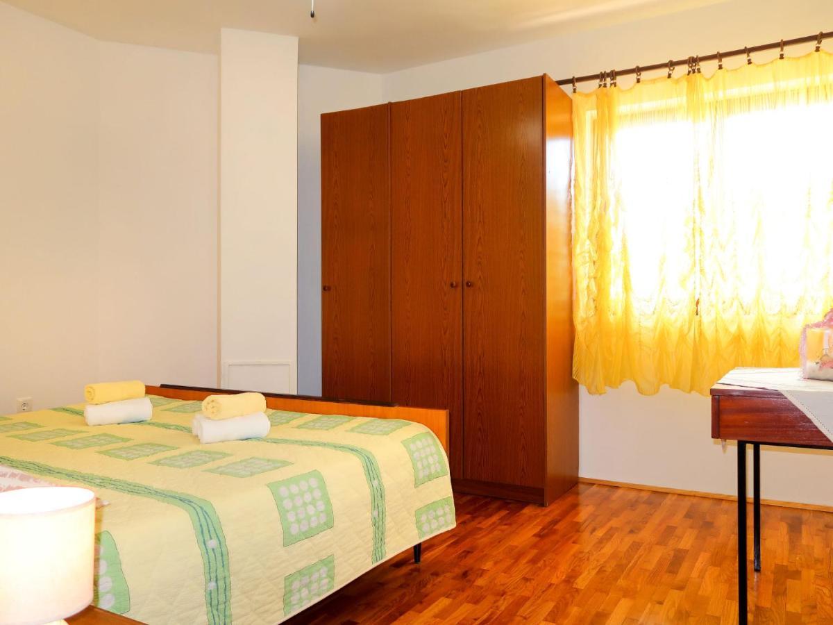 Apartment Vera - Mlk326 By Interhome Malinska Ngoại thất bức ảnh